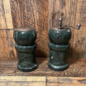 Green Marble Salt and Pepper Grinder Set B25